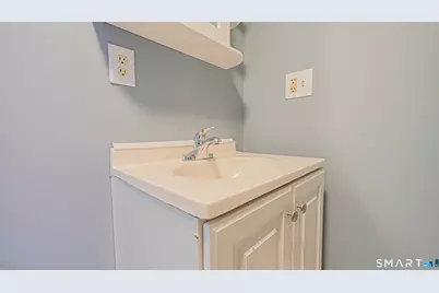 114 Highland Avenue, East Haven, CT 06513 - Photo 23
