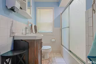 114 Highland Ave, East Haven, CT 06513 - Photo 9