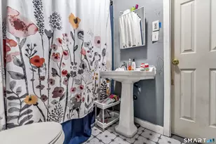 10 Wood St, Waterbury, CT 06704 - Photo 13