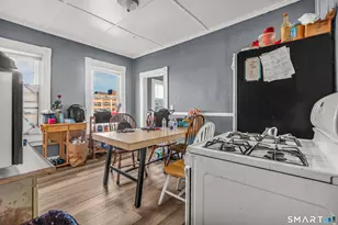 10 Wood St, Waterbury, CT 06704 - Photo 5