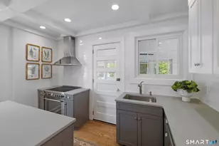 304 Main St, New Canaan, CT 06840 - Photo 15