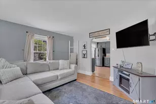 8 Bailey Ave, Wallingford, CT 06492 - Photo 7