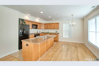 15 West Main Street #J201, Norwalk, CT 06851 - Photo 3