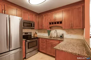 15 Perry Ave, Norwalk, CT 06850 - Photo 15