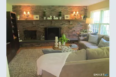 47 Barringer Road, Darien, CT 06820 - Photo 13