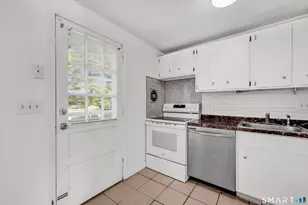 69 Constance Ln, Bristol, CT 06010 - Photo 9