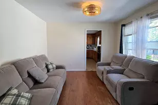 200 Robin St, Bridgeport, CT 06606 - Photo 3