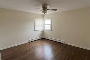 200 Robin St, Bridgeport, CT 06606 - Photo 9