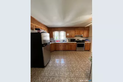 200 Robin Street #2, Bridgeport, CT 06606 - Photo 7
