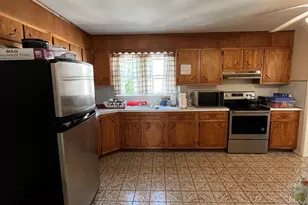 200 Robin St, Bridgeport, CT 06606 - Photo 7