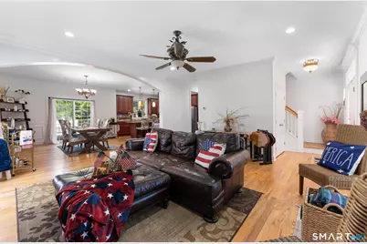 261 Spring Road, North Haven, CT 06473 - Photo 11
