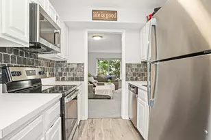1611 Washington Blvd, Stamford, CT 06902 - Photo 11