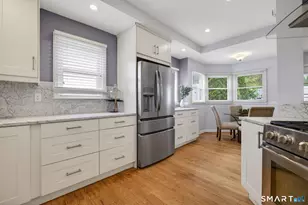 1 Maltby St, Branford, CT 06405 - Photo 21