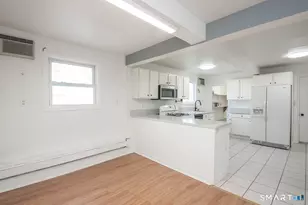 2879 Fairfield Ave, Bridgeport, CT 06605 - Photo 3