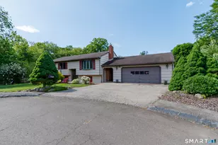 30 Dellwood Dr, Milford, CT 06460 - Photo 3
