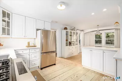 46 Reynolds Drive, Fairfield, CT 06824 - Photo 13