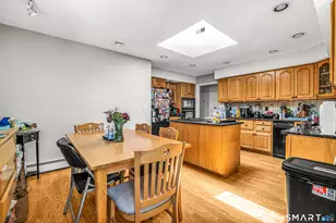 2 Chatham Terrace, Bridgeport, CT 06606 - Photo 15