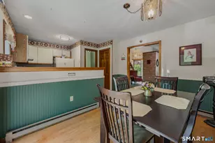348 Boston Post Rd, Waterford, CT 06385 - Photo 17
