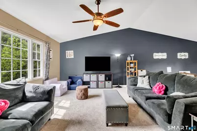 971 Yale Avenue, Wallingford, CT 06492 - Photo 5