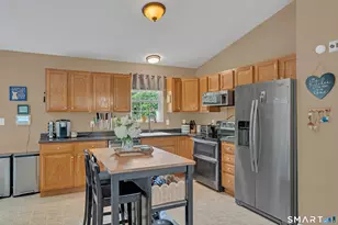 971 Yale Ave, Wallingford, CT 06492 - Photo 13