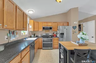 971 Yale Ave, Wallingford, CT 06492 - Photo 15