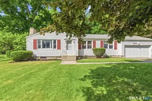 852 Brookside Dr, Orange, CT 06477 - Photo 3