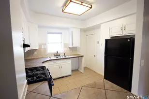 48 Bowen St, Hamden, CT 06514 - Photo 7