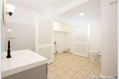 48 Bowen Street, Hamden, CT 06514 - Photo 13