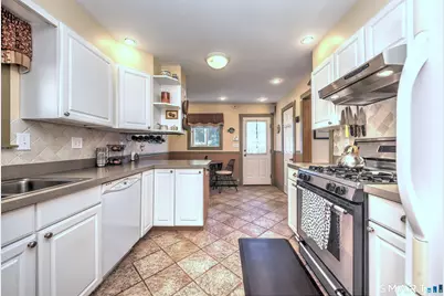 200 Leete Street, West Haven, CT 06516 - Photo 19