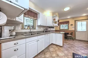 200 Leete St, West Haven, CT 06516 - Photo 21
