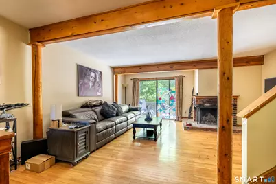 4 Woods Way #4, Woodbury, CT 06798 - Photo 5