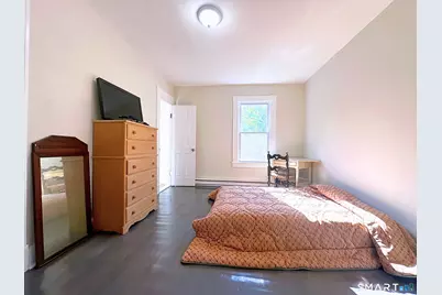 64 Dikeman Street #2nd Floor, Waterbury, CT 06704 - Photo 9