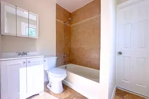 64 Dikeman St, Waterbury, CT 06704 - Photo 11