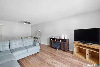 12 Georgetown Drive #D, Enfield, CT 06082 - Photo 7
