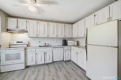 12 Georgetown Drive #D, Enfield, CT 06082 - Photo 5