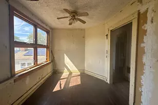 148 N Bishop Ave, Bridgeport, CT 06610 - Photo 17
