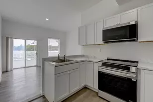 41 E High St, East Hampton, CT 06424 - Photo 7