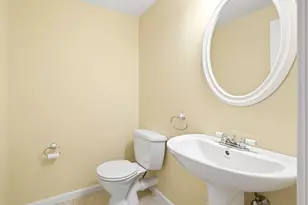 176 Julia Ct, Newtown, CT 06482 - Photo 19