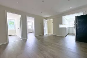 13 Bartlett St, New Britain, CT 06051 - Photo 3