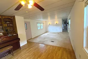 33 Ridge Cir, Mansfield, CT 06268 - Photo 5