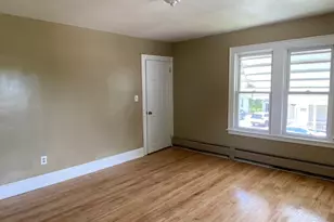 72 Berry St, Torrington, CT 06790 - Photo 5