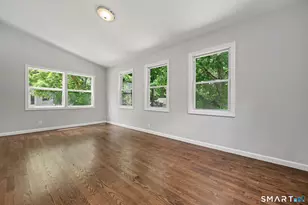 110 Lakeview Terrace, New Haven, CT 06515 - Photo 15
