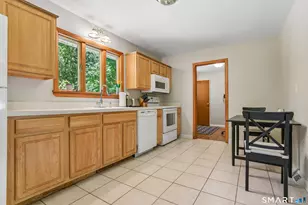 23 Ridgecrest Rd, Wallingford, CT 06492 - Photo 9