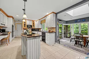 91 Obtuse Hill Rd, Brookfield, CT 06804 - Photo 11