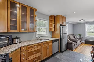 17 Elijah St, Norwich, CT 06360 - Photo 13