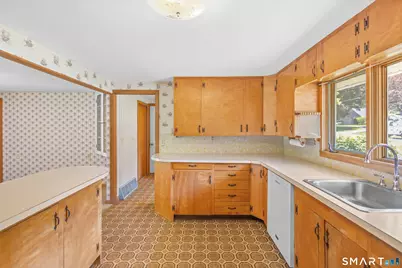 10 Whip Poor Will Drive, Plainfield, CT 06354 - Photo 7
