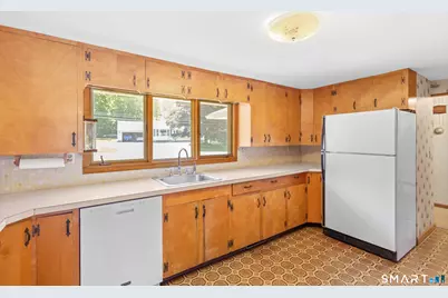 10 Whip Poor Will Drive, Plainfield, CT 06354 - Photo 3