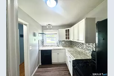 227 Wintonbury Avenue #1, Bloomfield, CT 06002 - Photo 5