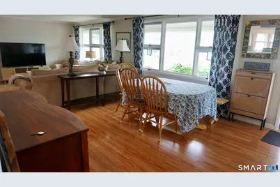 13 Pacific Street, Groton, CT 06340 - Photo 9