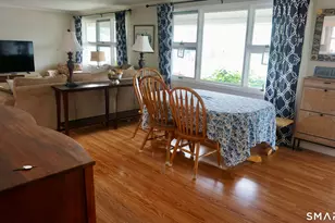 13 Pacific St, Groton, CT 06340 - Photo 9